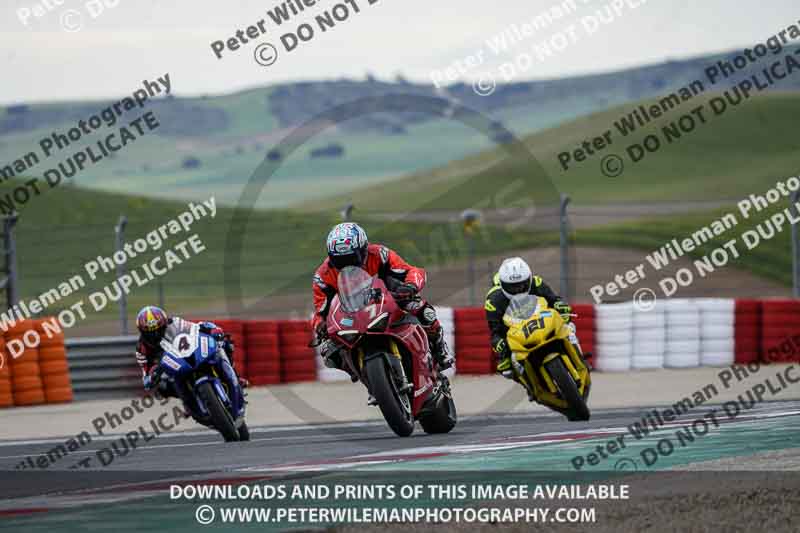 cadwell no limits trackday;cadwell park;cadwell park photographs;cadwell trackday photographs;enduro digital images;event digital images;eventdigitalimages;navarra;no limits trackdays;peter wileman photography;racing digital images;trackday digital images;trackday photos